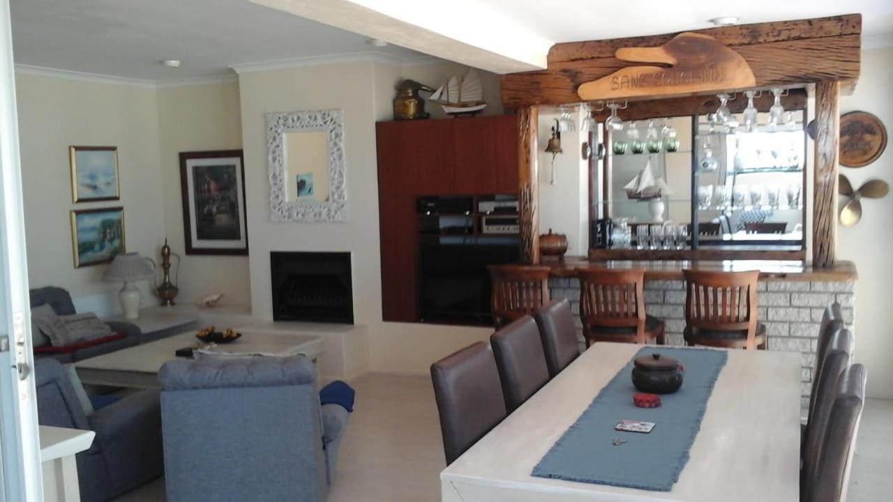 Shalom Beach House Bloubergstrand Exterior photo